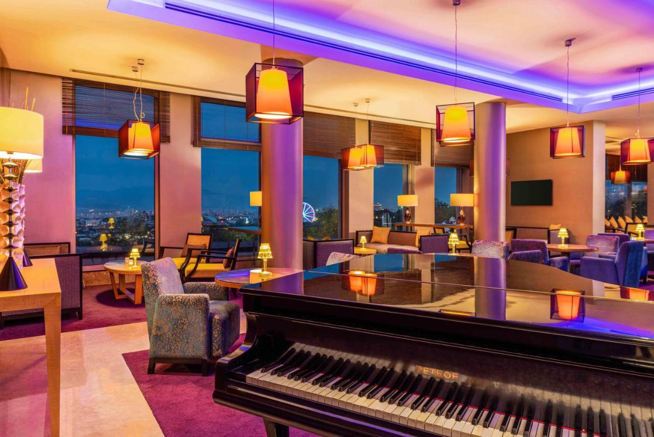 Hotel Celik Palas Convention Center & Thermal Spa Bursa Ngoại thất bức ảnh The lounge at the Sheraton Istanbul