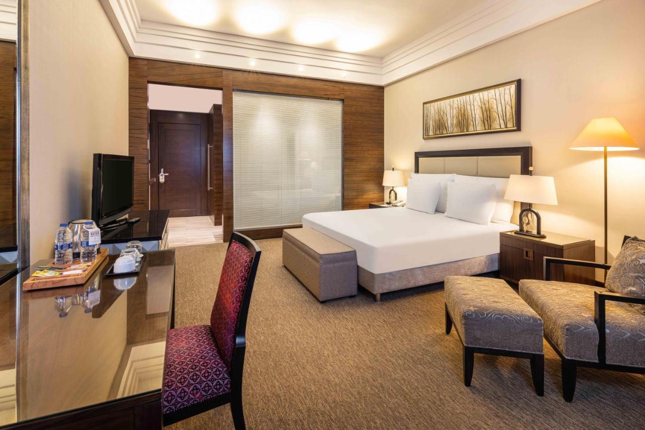 Hotel Celik Palas Convention Center & Thermal Spa Bursa Ngoại thất bức ảnh A room at the hotel
