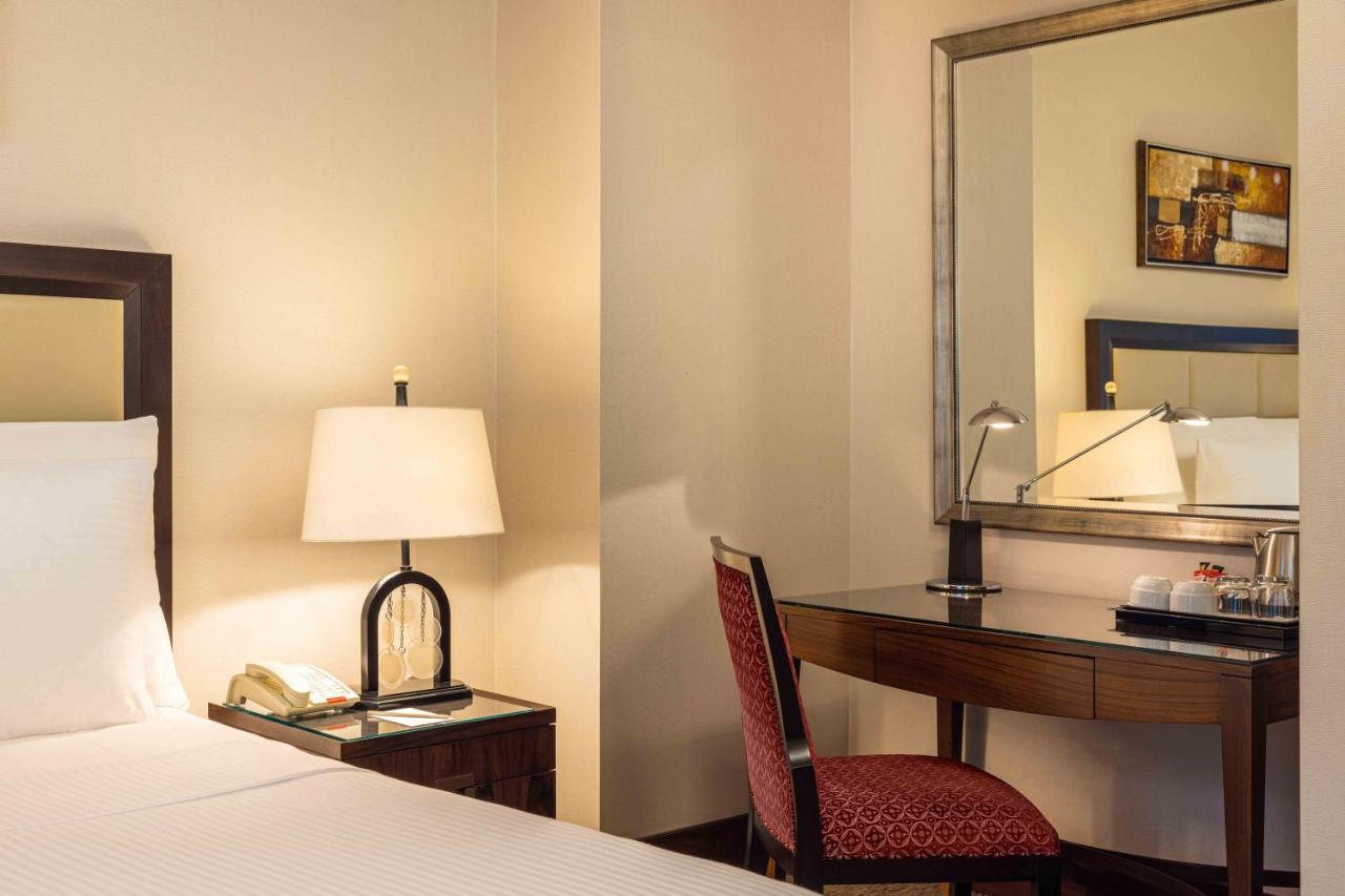 Hotel Celik Palas Convention Center & Thermal Spa Bursa Ngoại thất bức ảnh A room at the hotel